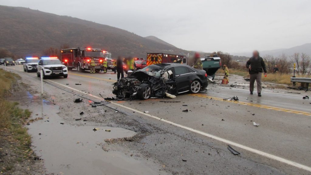 Headon crash at Pineview kills 1, seriously injures 2 News, Sports